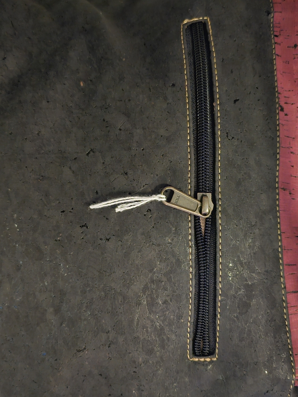 Everyday Two-Tone Shoulder Bag in Black and Burgundy 100% Cork Crossbody Bag - Picture 3 of 7